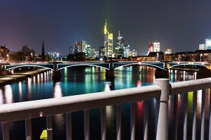 Die Lichter der Stadt - Frankfurt bei Nacht