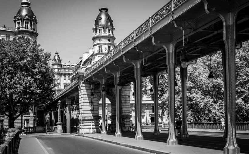 #be_Weekly - Inception - Brücke - Paris