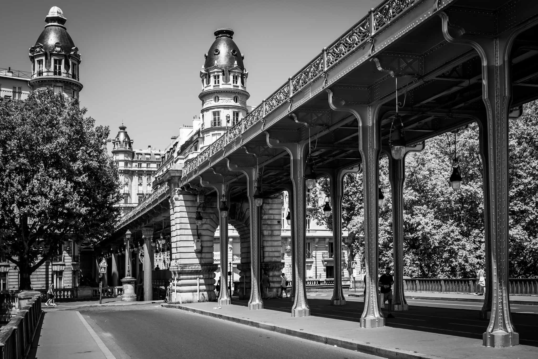 #be_Weekly - Inception - Brücke - Paris